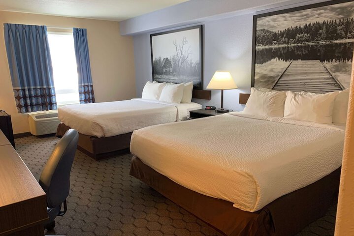 Room 40 of 67