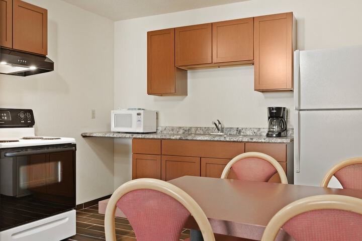 Black Hills Luxury Suites