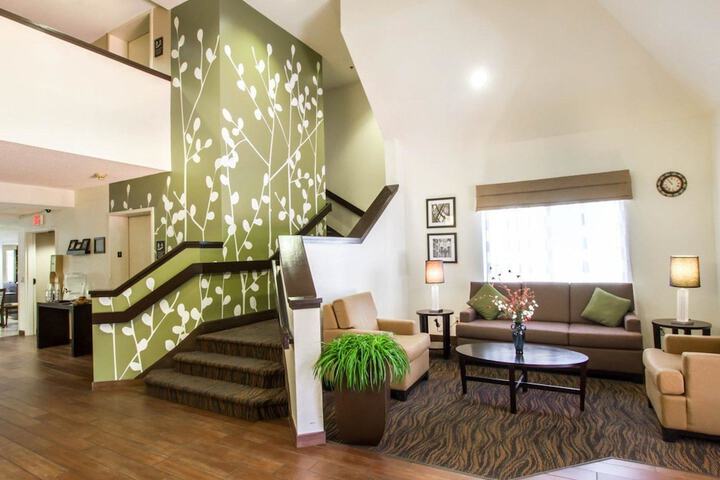 Hotel Interior 14 of 41