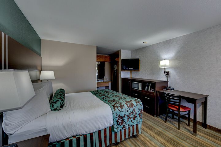 Room 17 of 27