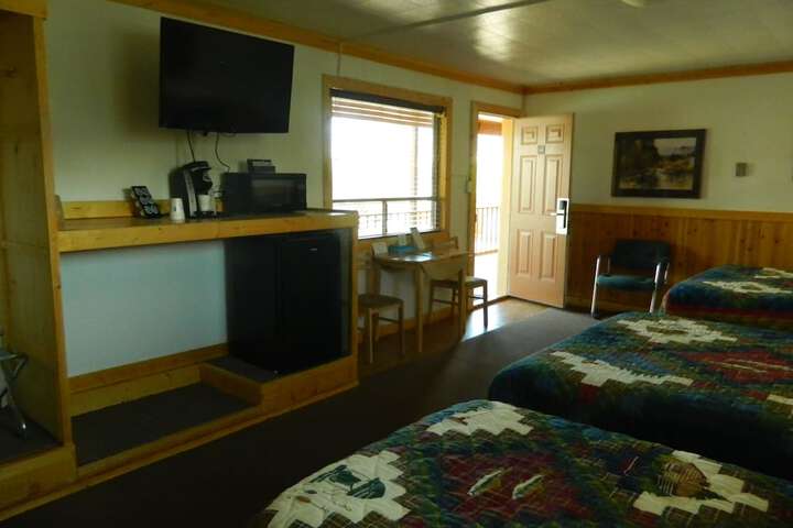 Room 64 of 89
