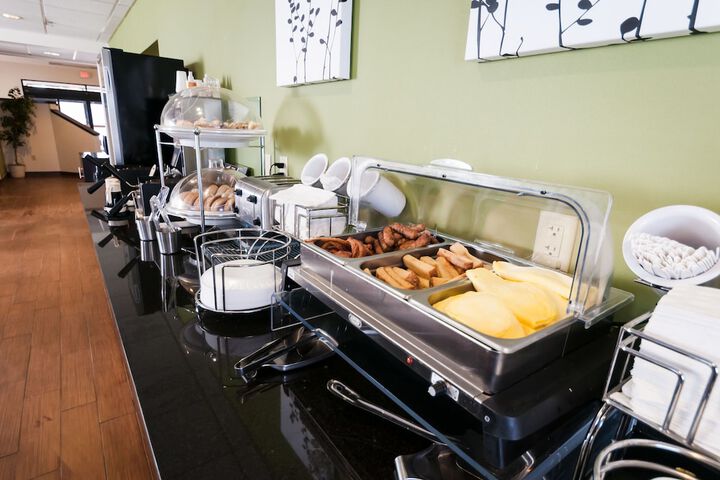 Breakfast/Coffee Service 48 of 57