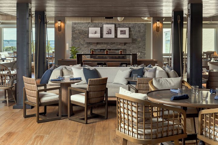 Newport Harbor Island Resort
