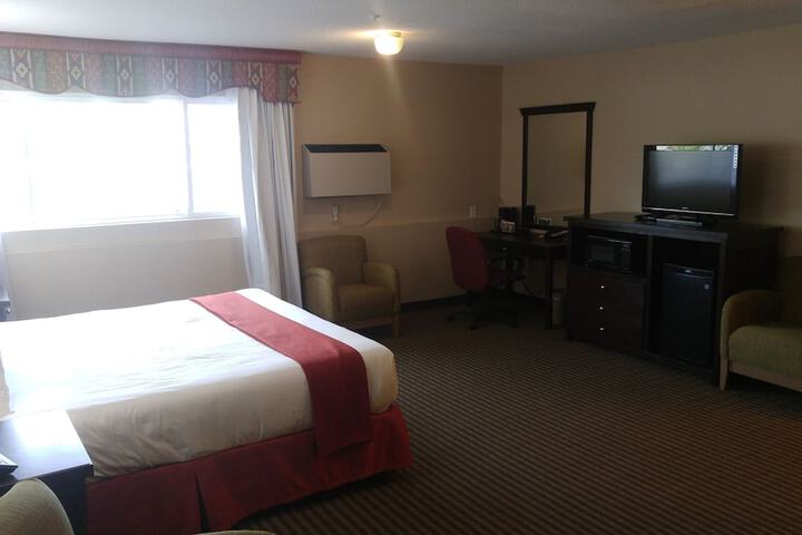 Room 12 of 32