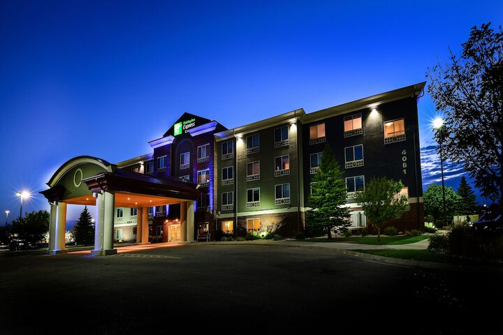 Hotel 4 of 58