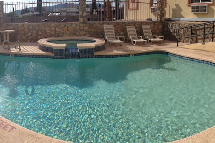 Pool 2 of 19