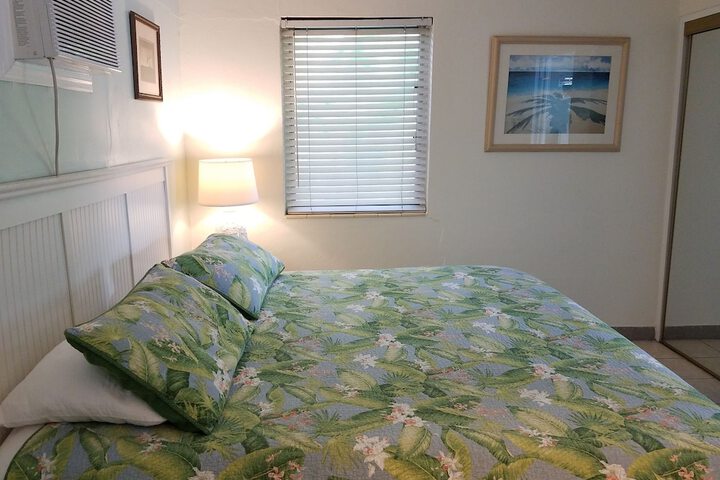 Room 202 of 218