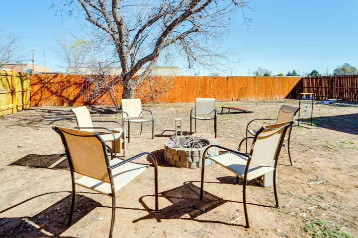 Pet-friendly Portales Home Rental Near Enmu!