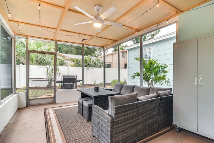Pinellas Park Home: Swim Golf, Grill & More!