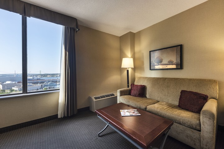 Room 16 of 42