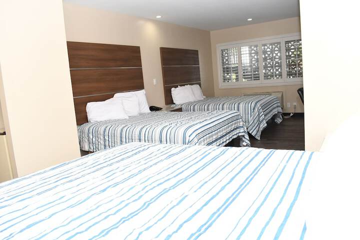 Room 26 of 33