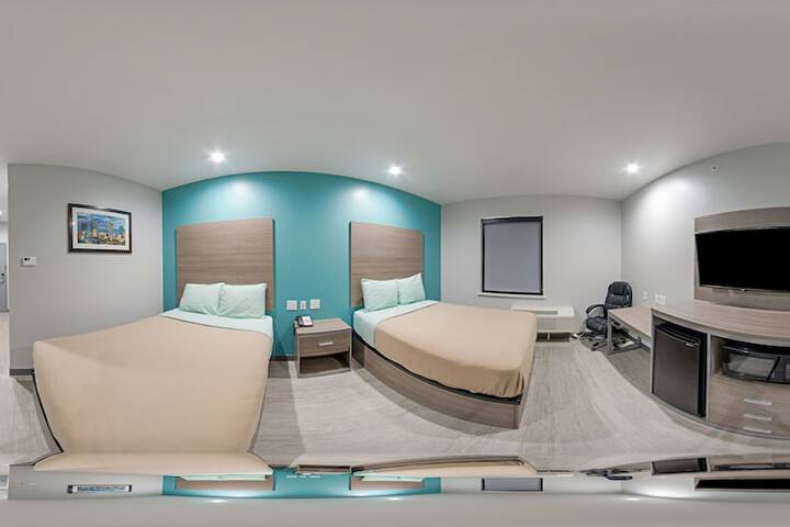 Room 12 of 24