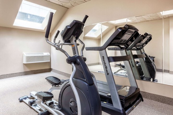 Health and Fitness 31 of 33