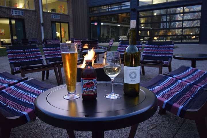 The Highlander Hotel Iowa City an Ascend Collection Hotel