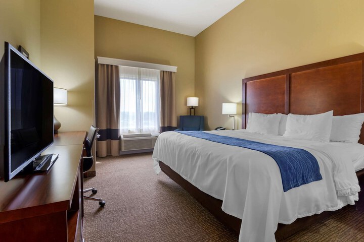 Room 17 of 39