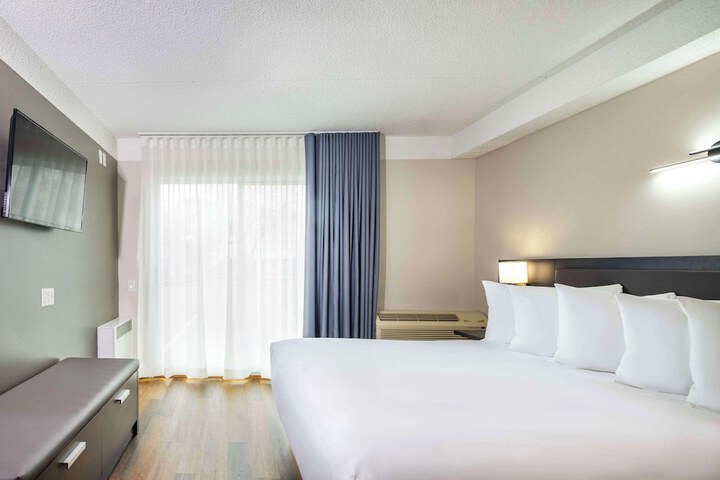 Les Suites de Laviolette an Ascend Collection Hotel