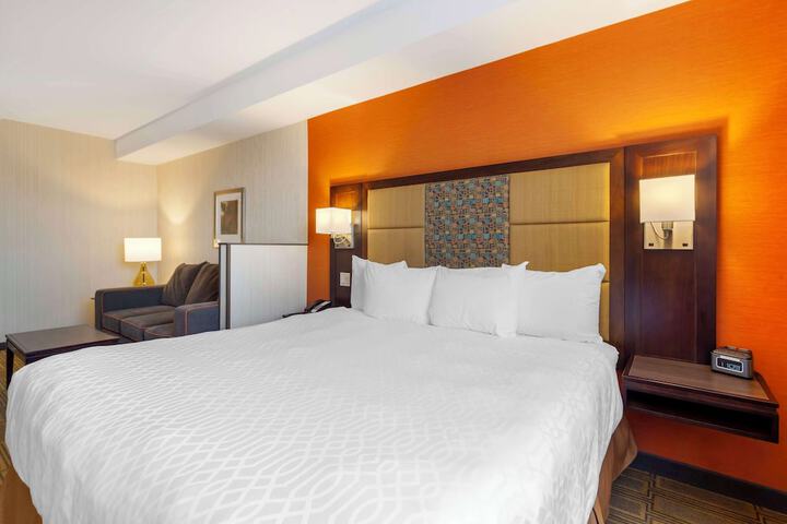 Best Western Plus Chateau Fort St. John