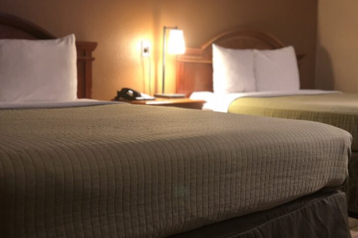 Room 25 of 26