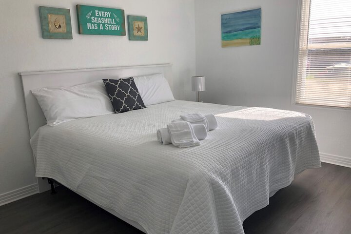 Room 36 of 104