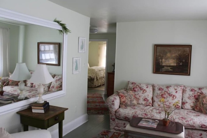 Room 6 of 40