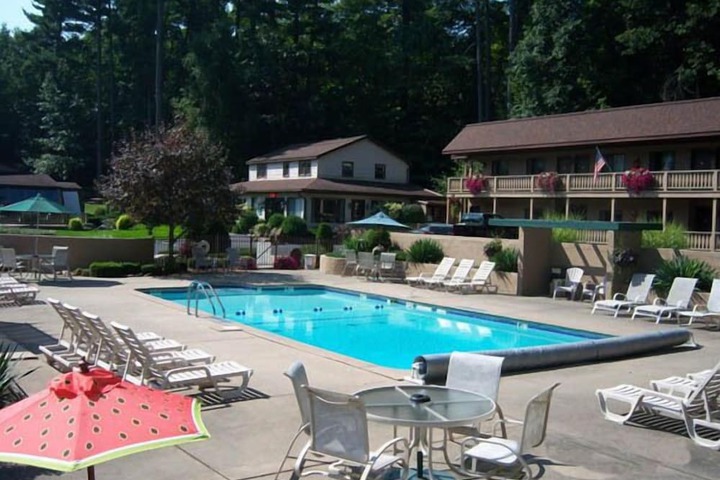 Pool 27 of 65