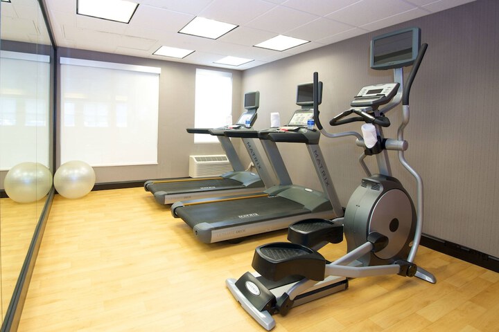 Health and Fitness 30 of 34