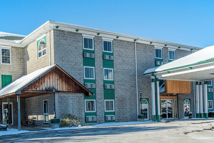 Westgate Inn