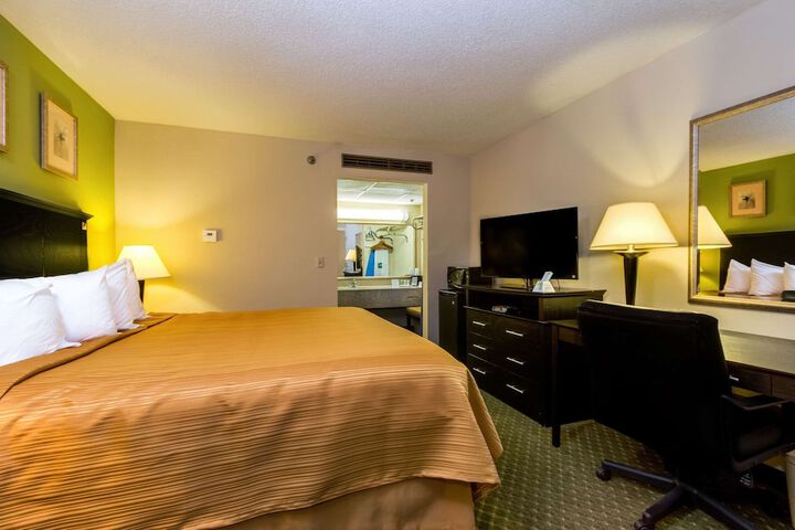 Room 20 of 27