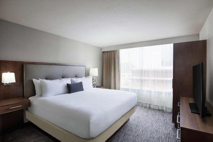 Embassy Suites by Hilton Fort Worth - Downtown