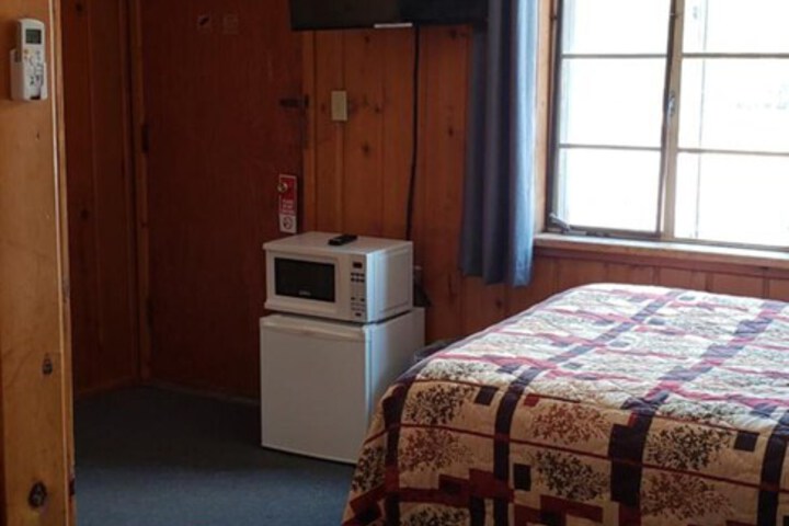 Room 16 of 29