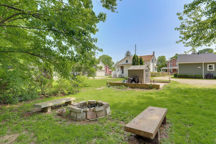 Cozy Norwalk Apt: Near Cedar Point & Kalahari!