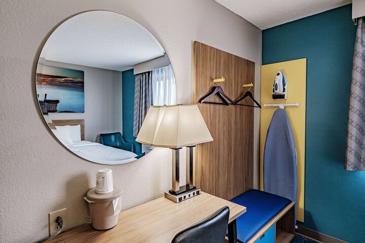 Room 26 of 52