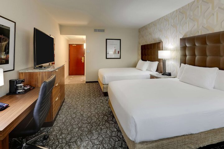 Room 17 of 60