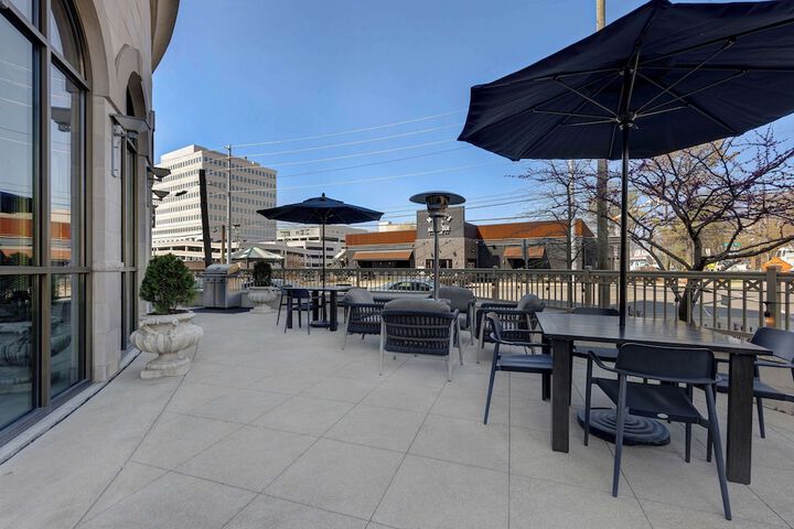 Terrace/Patio 81 of 84