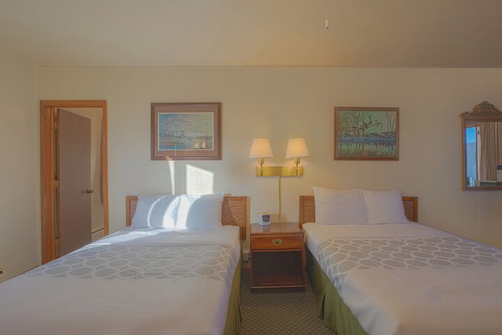 Room 42 of 48