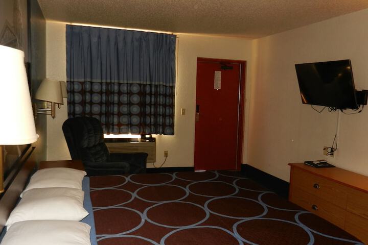 Room 20 of 46