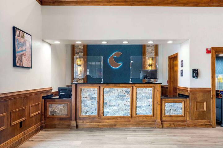 Hotel Interior 17 of 53