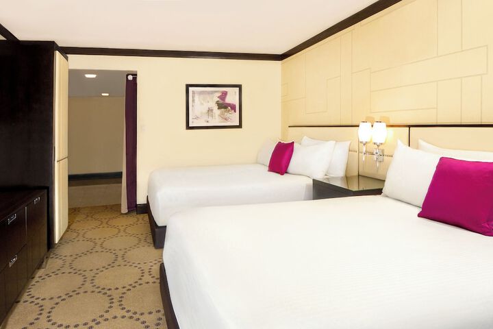 Room 45 of 110