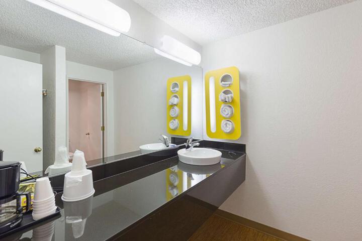 Motel 6 Gold Beach OR