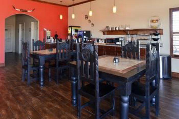 Americas Best Value Inn Jourdanton / Pleasanton