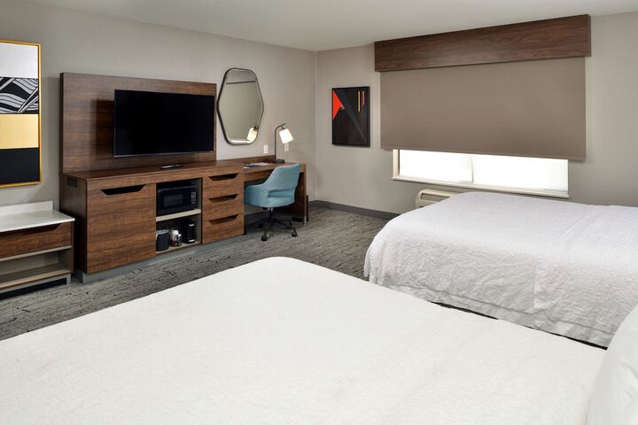 Room 10 of 41