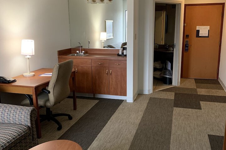 Room 53 of 97