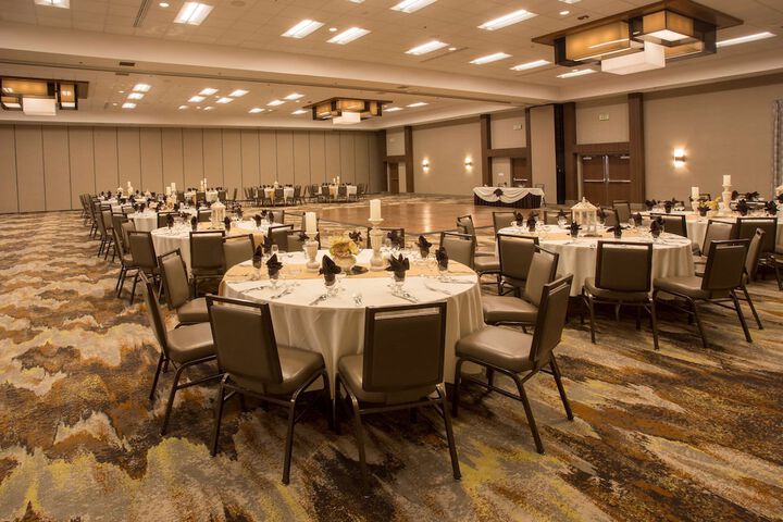 DoubleTree by Hilton Fresno Convention Center