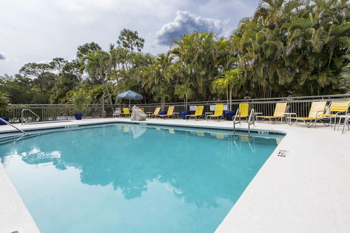 Fairfield Inn & Suites by Marriott Ft. Myers / Cape Coral