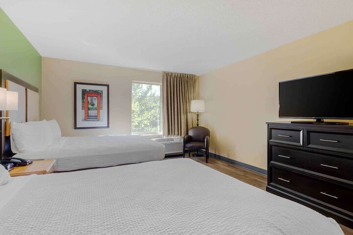 Room 17 of 31