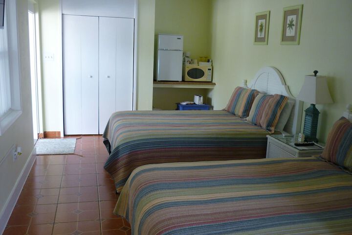 Room 28 of 42