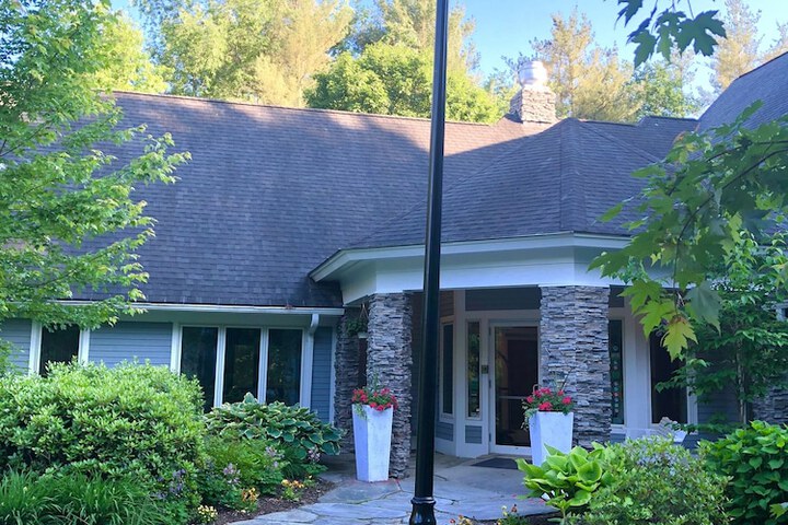 Stone Hill Inn