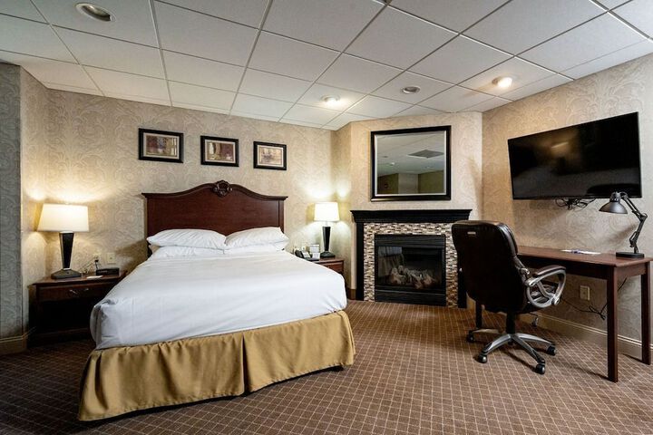 Room 16 of 34