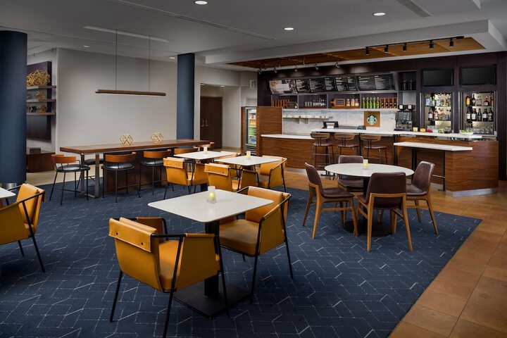 Courtyard by Marriott Phoenix Mesa Gateway Airport