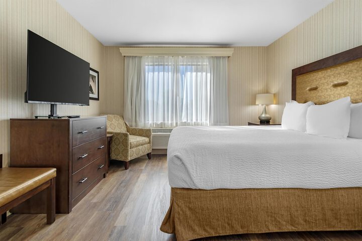 Best Western Plus Big America